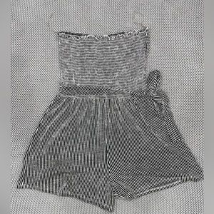 Caution to the Wind Black and White Romper size Large